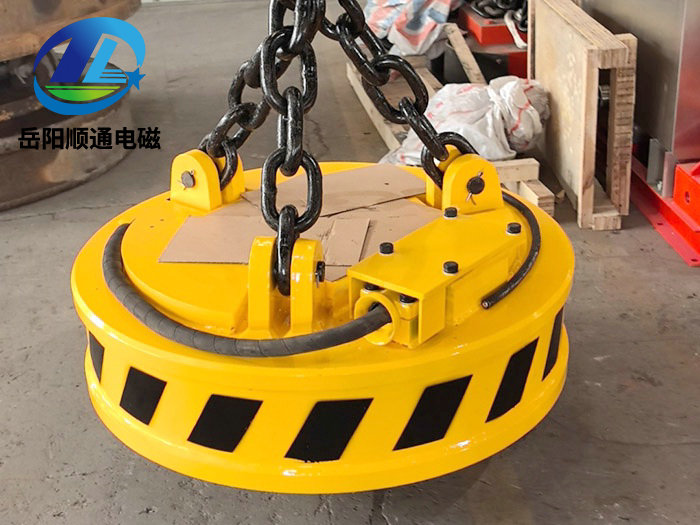 MWO3系列吊運(yùn)板坯用電磁鐵