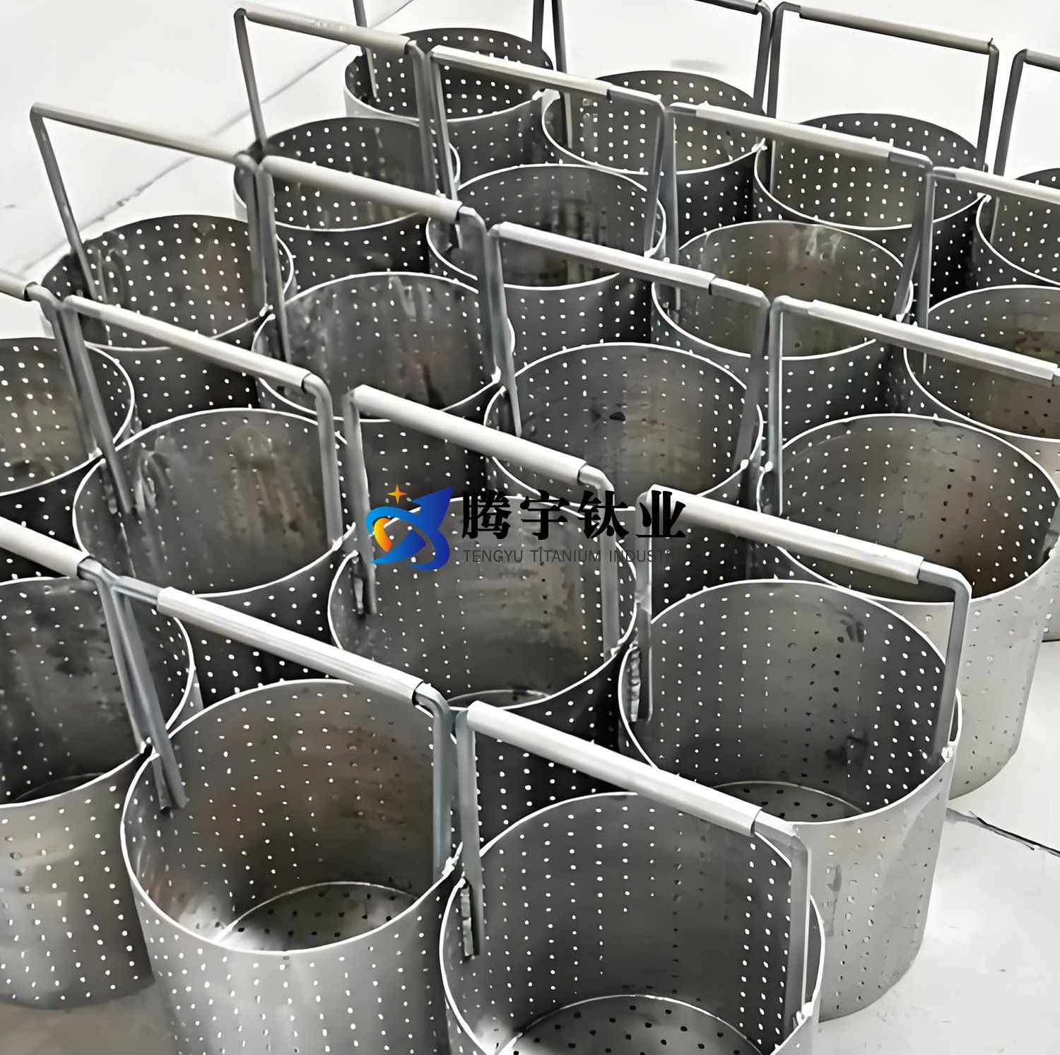 1745154340779978.jpg 51b937e6b51ac7421c061db7027f9c05.jpg